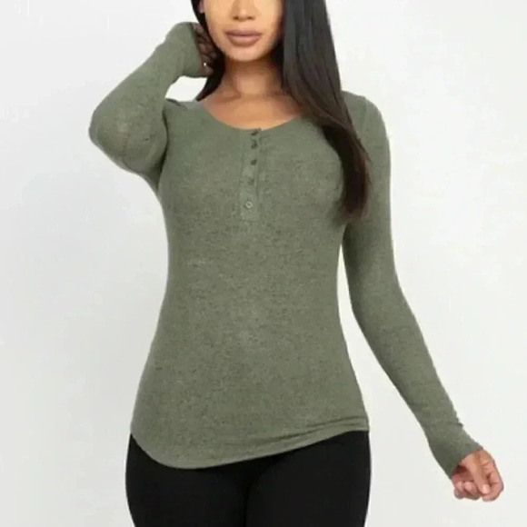 Button Down Round Neck Top - Picture 1 of 2